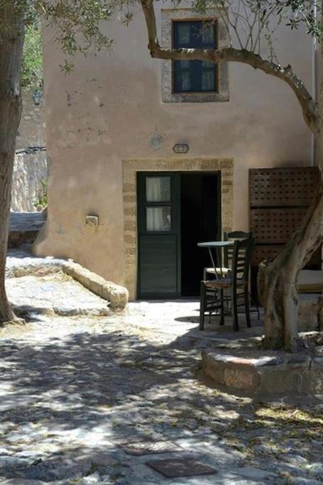 Nefeli Castle Stone House Inside The Fortress Μονεμβασιά Εξωτερικό φωτογραφία